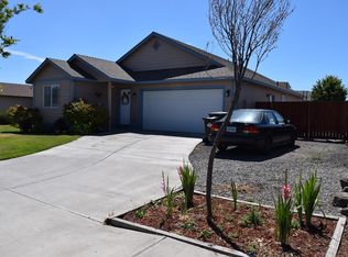 800 NE Quince Ave, Redmond, OR 97756