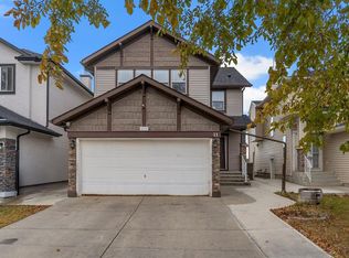 11 E Saddlebrook Way NE, Calgary, AB T3J5M6