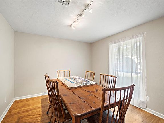3rd image of 11727 Fawnview Drive