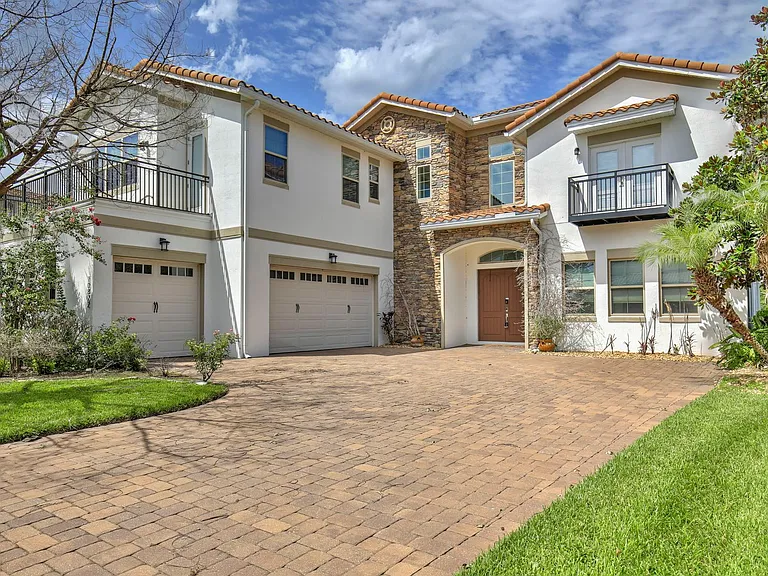 10822 Mobberley Cir — Photo 2