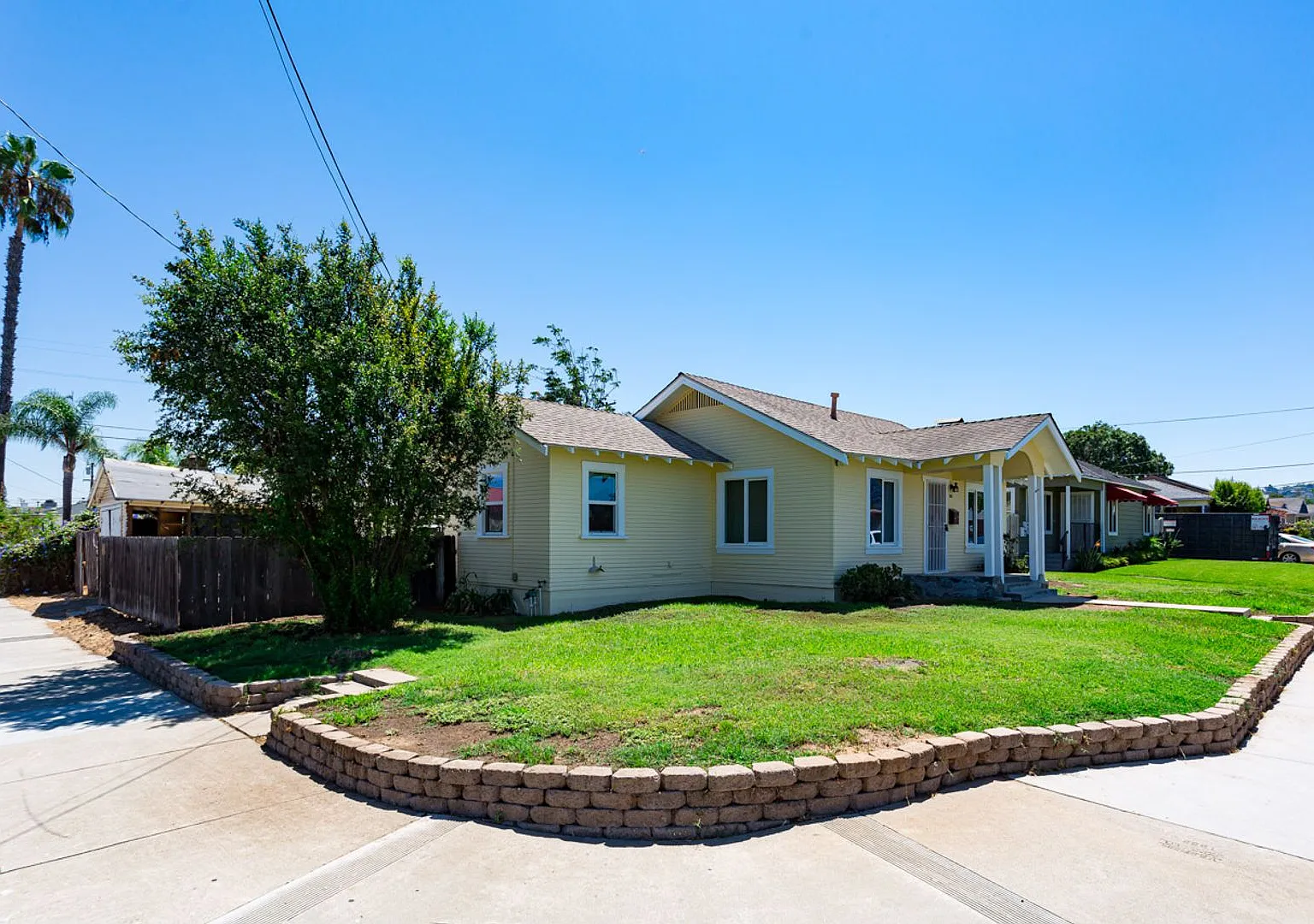 Beautifully Remodeled Single-Family Home with Fenced Yard — Photo 3