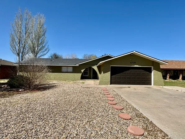 1716 Arcineiga Dr, Clovis, NM 88101
