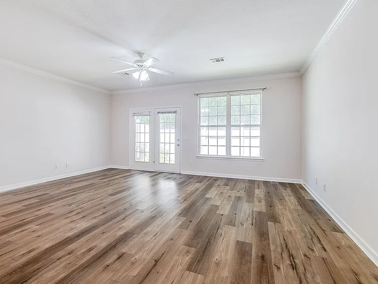 2 Weslyn Park Dr — Photo 11