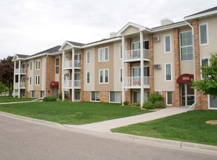 3957 Valley View Dr S APT 206, Saint Paul, MN 55122