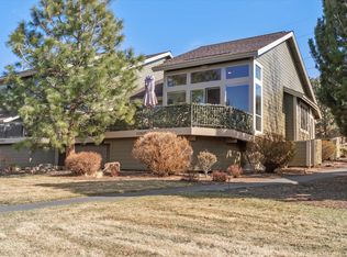 10809 Village Loop, Redmond, OR 97756