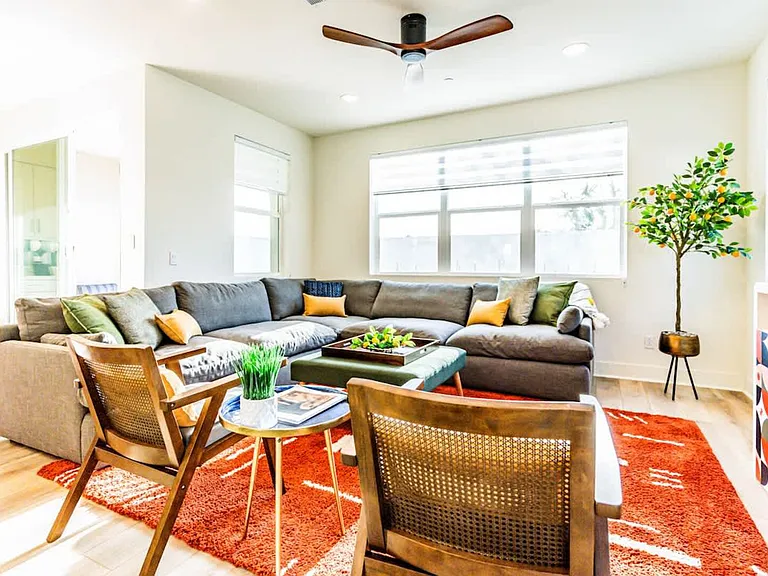 Passagio Lago Way — Photo 26