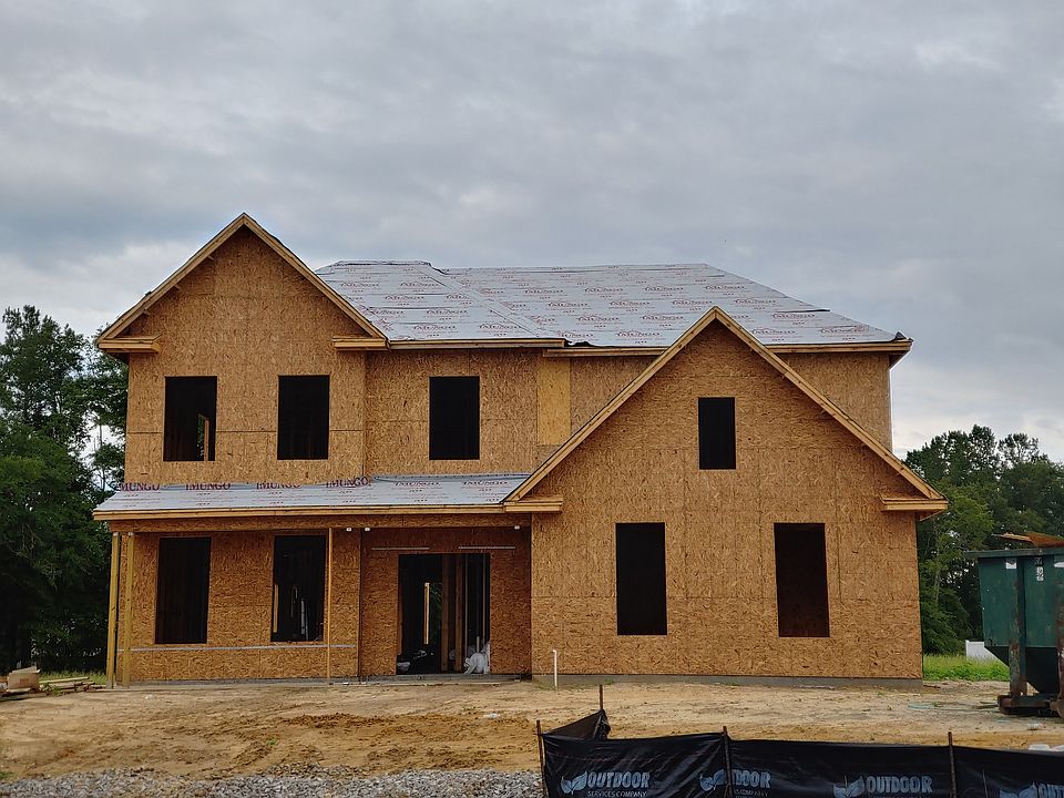 1st image of 94 Gracyn Ln NE