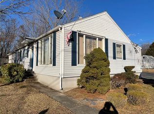 306 Privilege St, Woonsocket, RI 02895