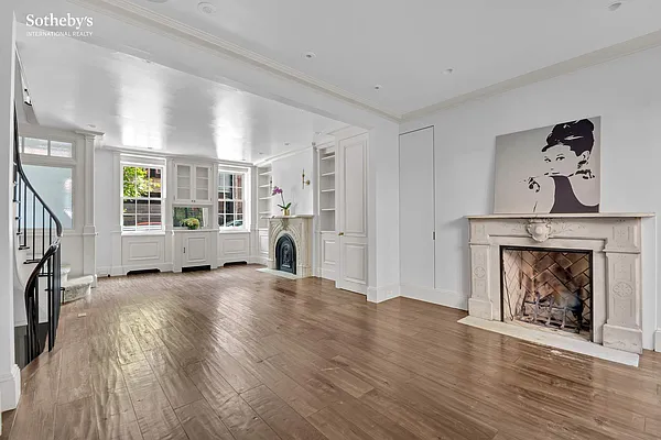 Rented by Sotheby's International Realty | media 8