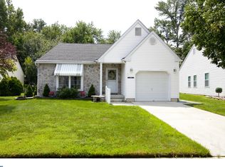530 Barbados Dr, Williamstown, NJ 08094