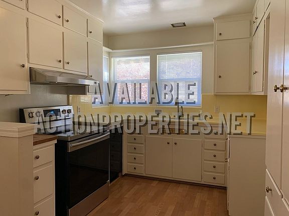 5th image of 207 Park Dr