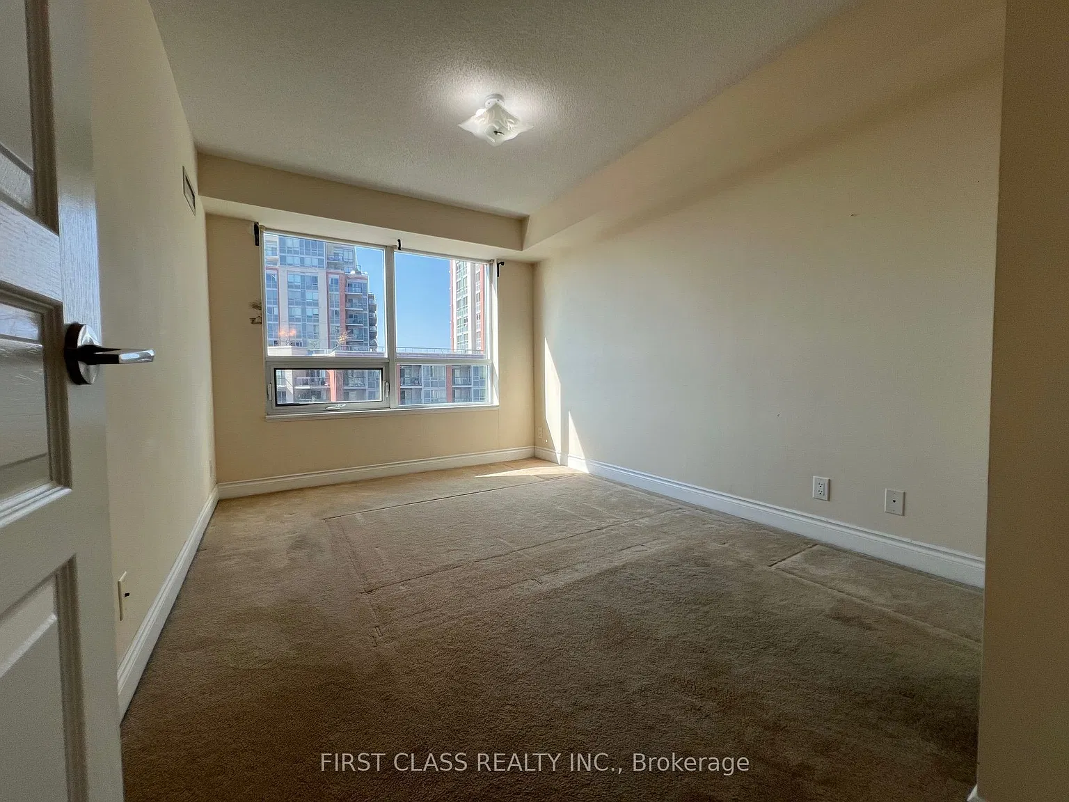1 bed, $2,200 — Photo 3