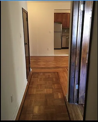 Rented by Metropolis International Realty Inc. | media 29