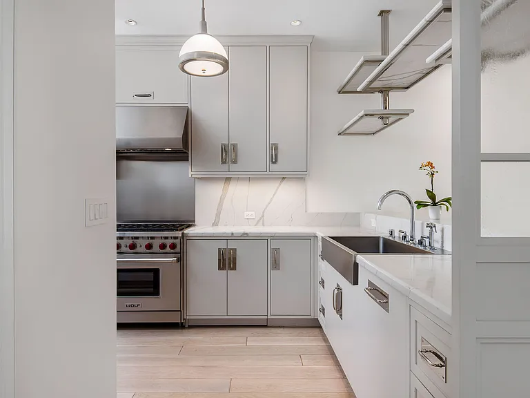 The Residences at Palisades Village — Photo 36