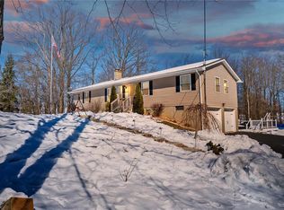 726 N Summit Rd, Bath, PA 18014