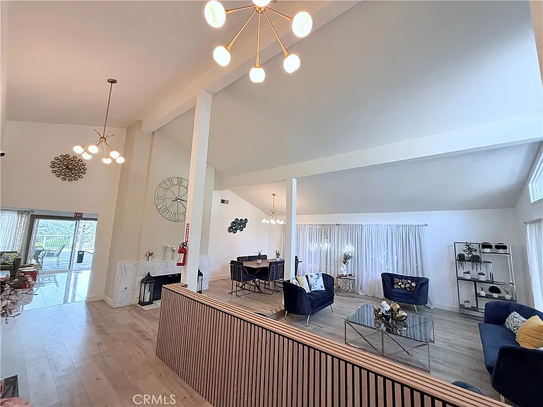 17608 Orna Dr — Photo 8