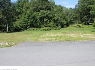 12 N Hillside St, Roxbury, ME 04275