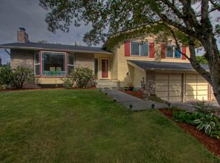 19803 108th Ave NE, Bothell, WA 98011