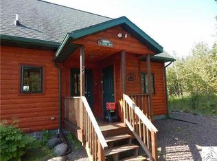 24 Lodge Ln, Lutsen, MN