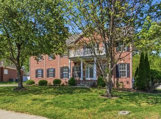 1060 Auldridge Dr S, Spring Hill, TN 37174