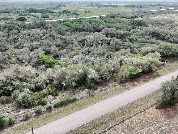 4th image of 386 Old Goliad Rd