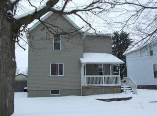 523 N Pearl St, Crestline, OH 44827
