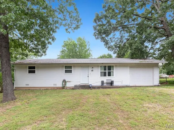 4816 Woodland Dr, Sullivan, MO 63080