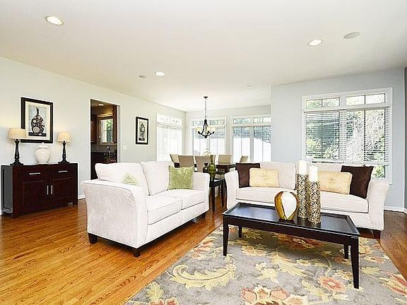 4th image of 504 Park Ave #504