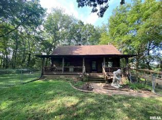 1757 200th Ave, Galesburg, IL 61401