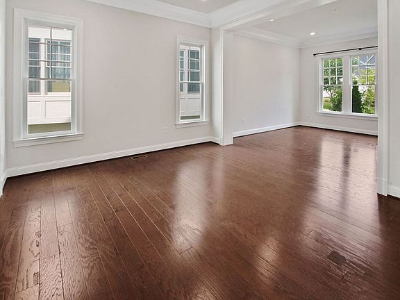 5th image of 5322 Camberley Ave