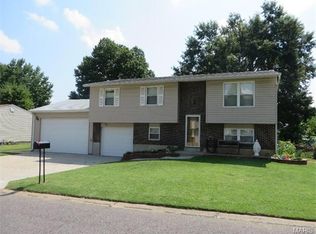 816 Brookdale Dr, Arnold, MO 63010