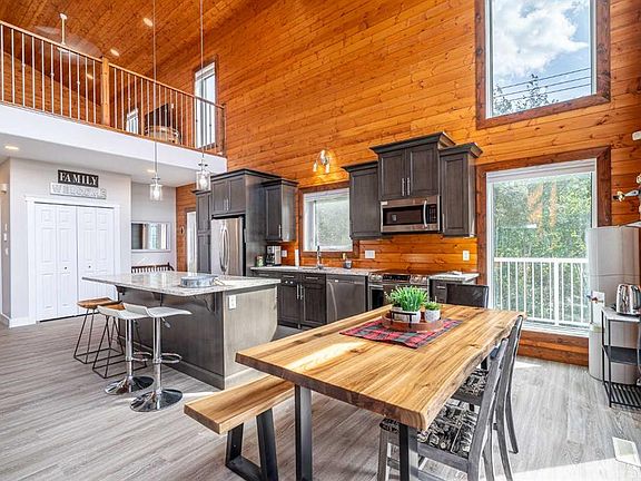 5th image of 66 Sandy Beach Dr