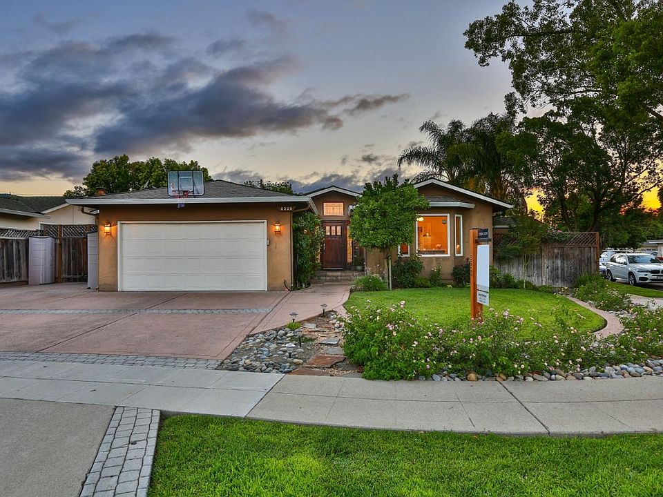 1st image of 6329 Farm Hill Way