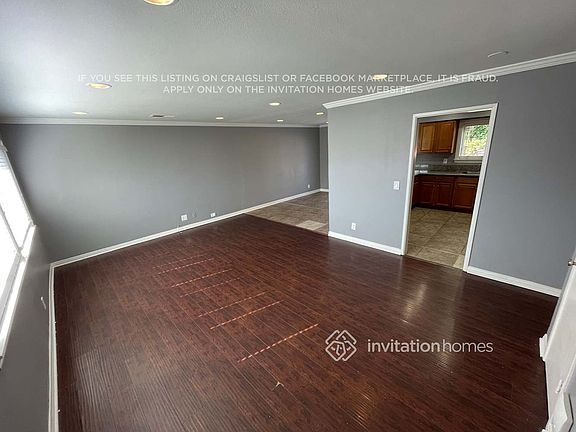 5th image of 731 Las Lomas Dr