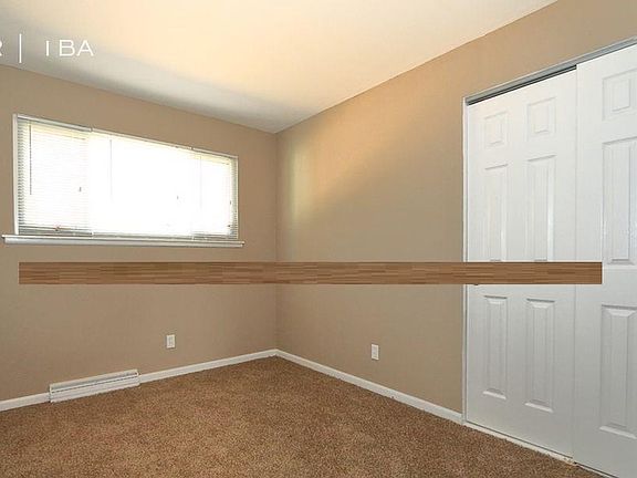 4th image of 9653 Lynn Haven Ln