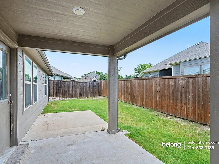 242 Maverick Ct — Photo 14