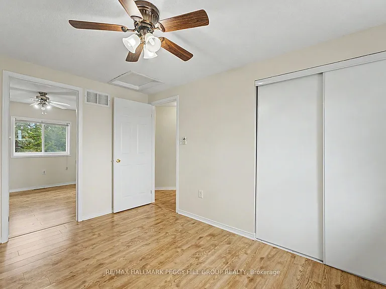 334 Dunsmore Ln — Photo 6