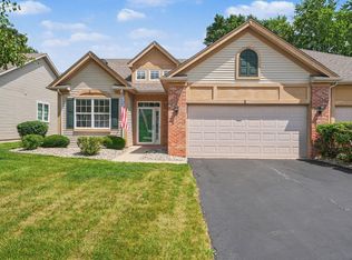 1525 Schaller Ln, Dyer, IN 46311
