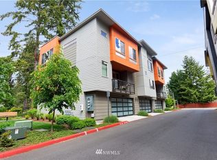 16372 NE 16th Ct, Bellevue, WA