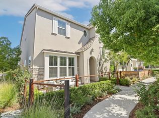 3289 Ronald Reagan Way, Sacramento, CA 95818