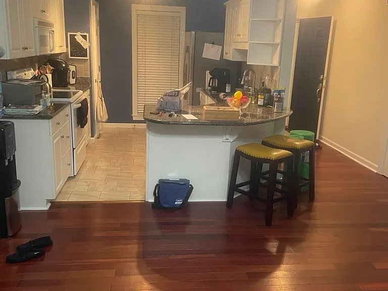 120 Hayfield Ct — Photo 5