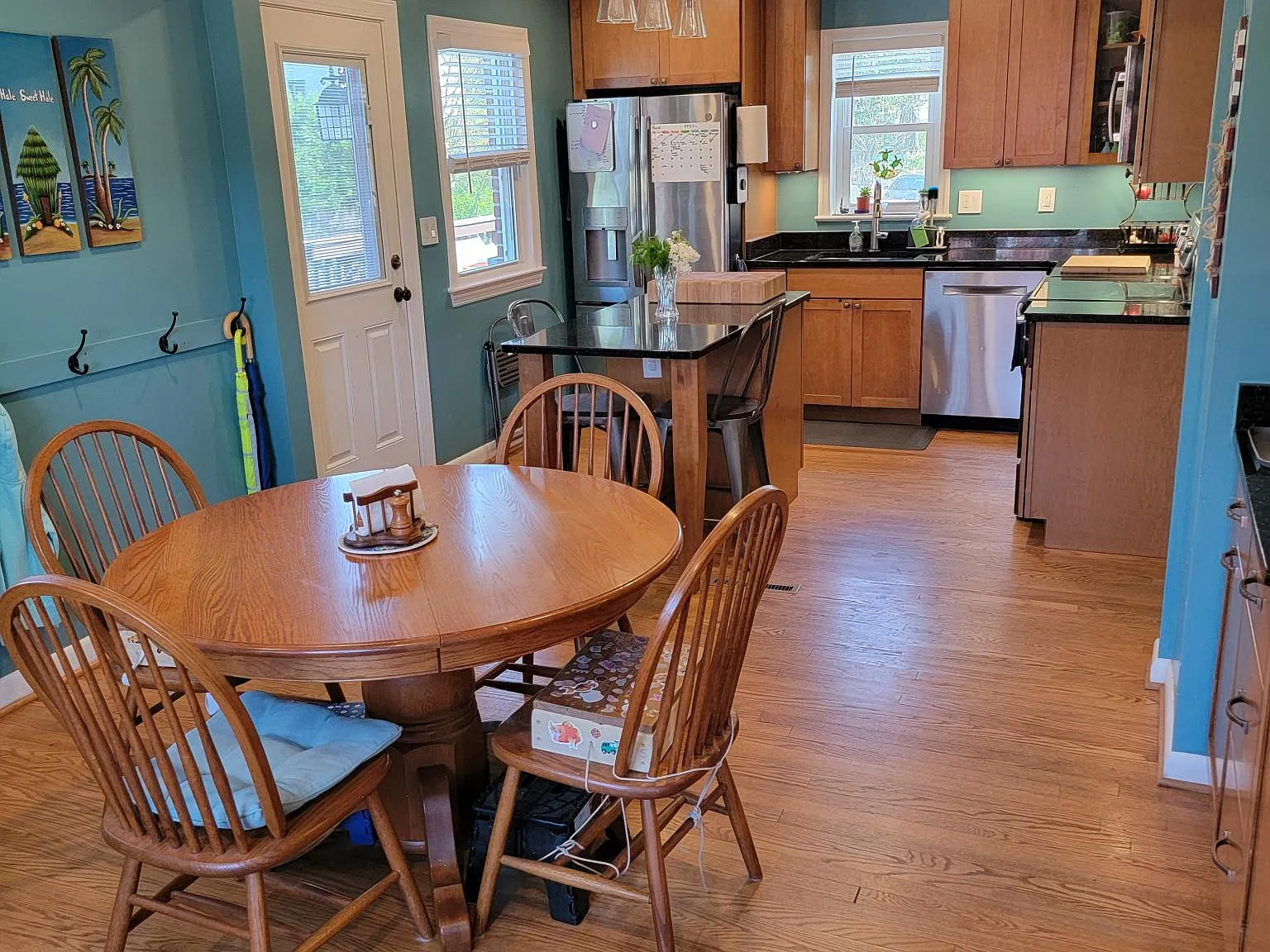 4 bed, 2206 sqft, $3,540 — Photo 1