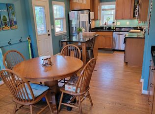 10417 43rd Ave, Beltsville, MD 20705