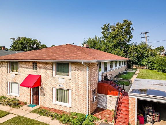 4th image of 4232 Middlebury Ln