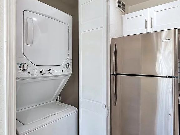 3rd image of 6725 E Earll Dr #1