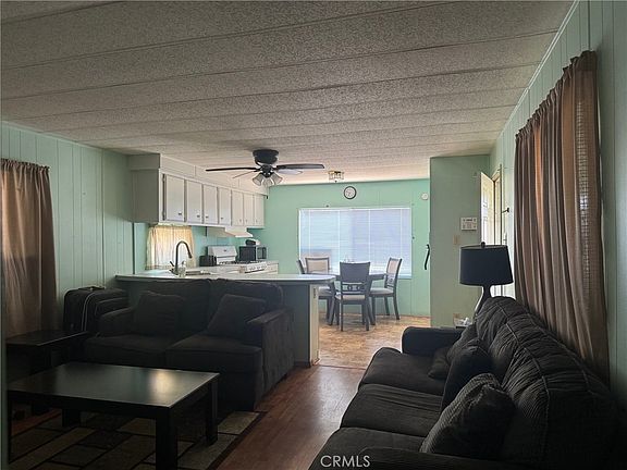 3rd image of 1349 W 135th St