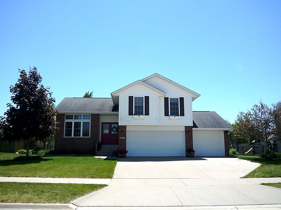 2nd image of 1037 Cory Ct