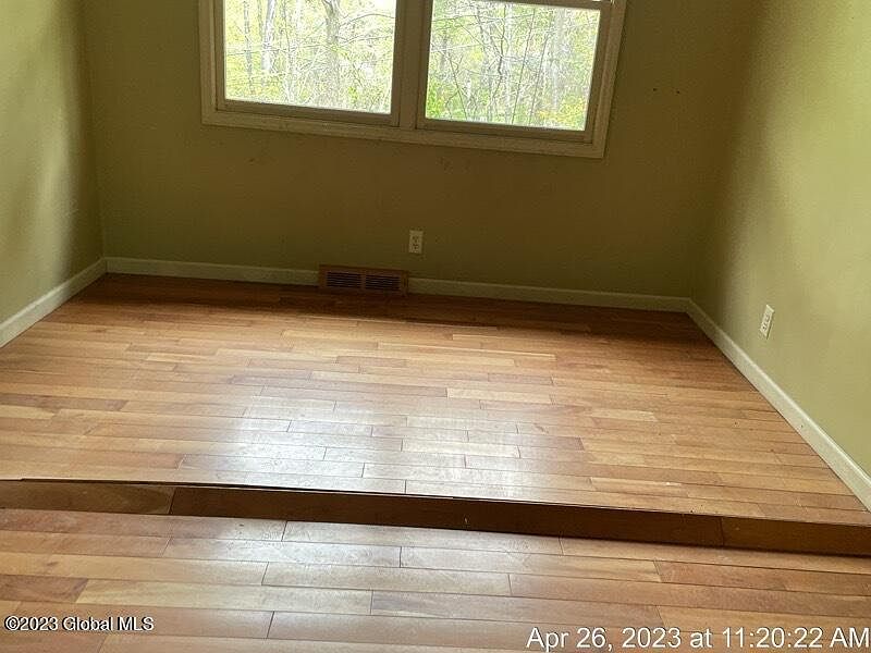 3rd image of 19 Delehunt Drive