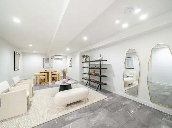 162 West 136th Street image 22 of 29