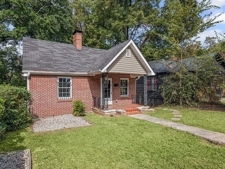 1005 Westmoor Dr NW #A — Photo 4
